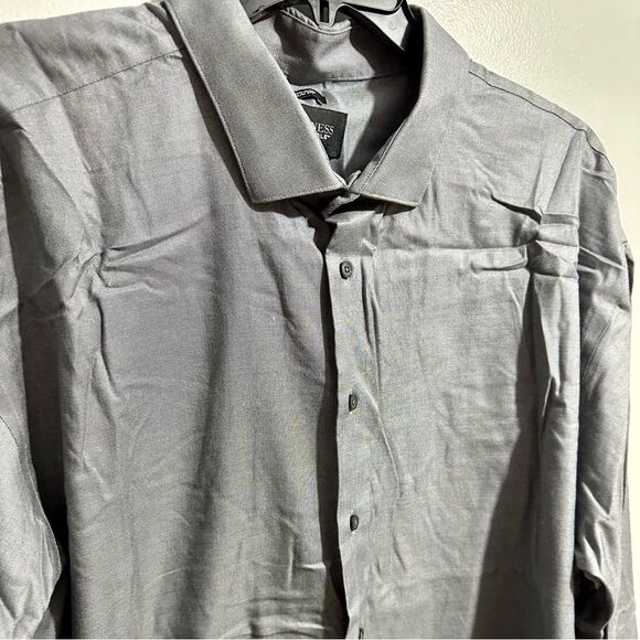 Kenneth Cole Gray Casual Button Down Shirt (635) - Picture 2 of 4